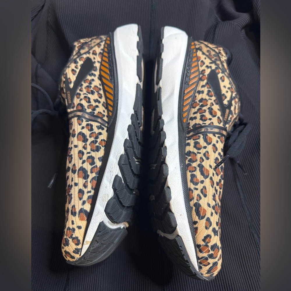 Stylish Leopard Print Women’s Shoes